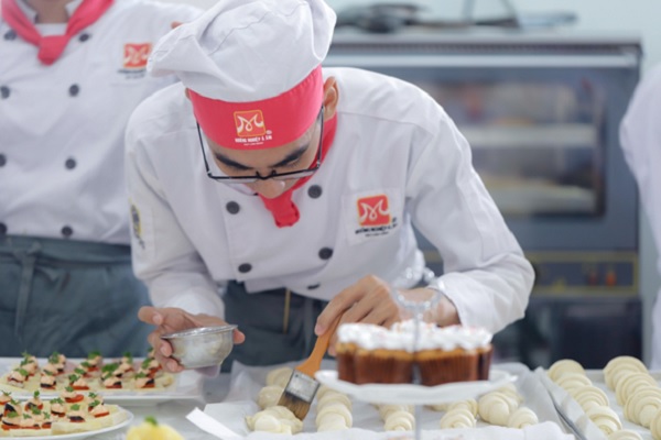 Học viên được thực hành tại lớp Học viên được thực hành tại lớp