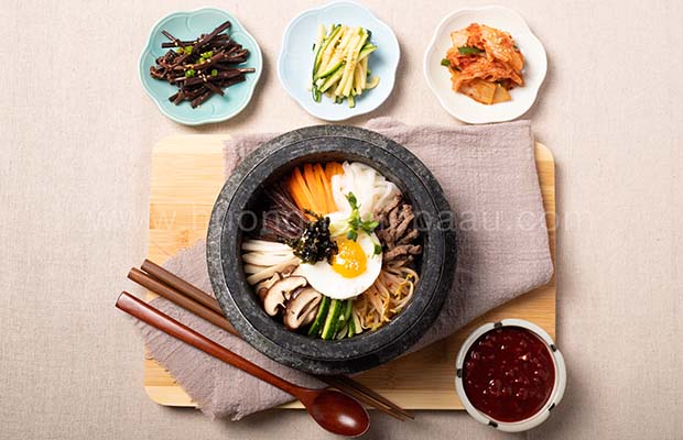 Dolsot bibimbap - Com tron tho da-bep-a