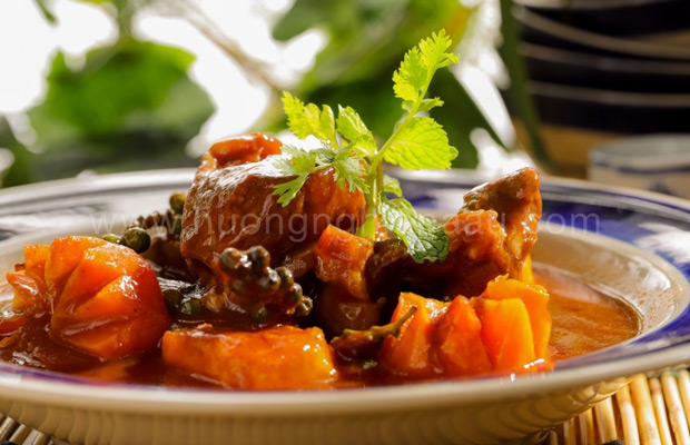 bo-ham-tieu-xanh bò hầm tiêu xanh