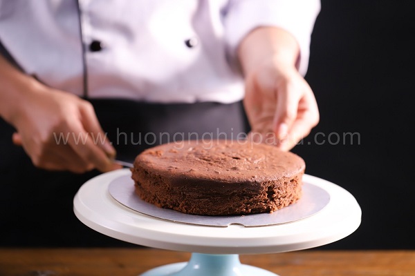 hoc-lam-banh-kem-mix-vi học làm Bánh Kem Mix Vị