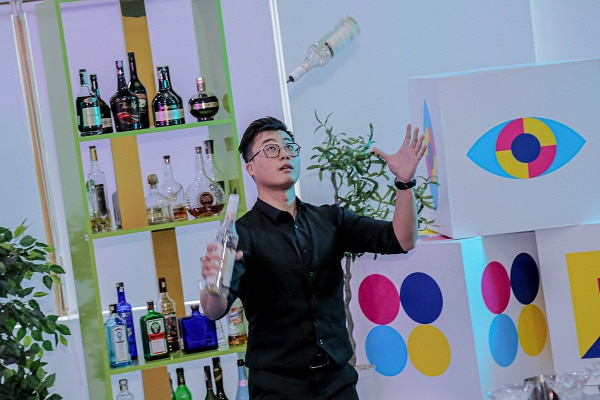 day-flair-bartending dạy flair bartending