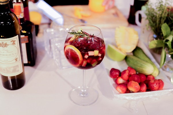 khoa-hoc-pha-cocktail-at-home khóa học pha cocktail at home
