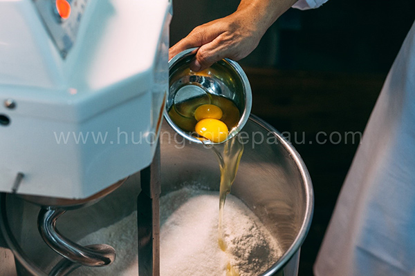 hoc-ky-thuat-danh-bot học kỹ thuật đánh bột