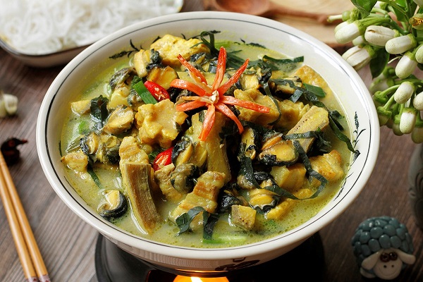 day-lam-oc-om-chuoi-dau dạy làm ốc om chuối đậu