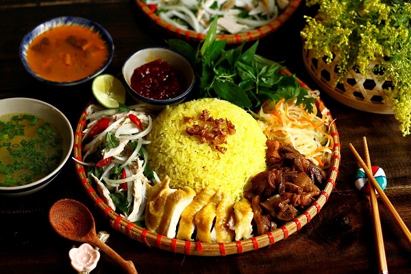 day-lam-com-ga-hoi-an dạy làm cơm gà hội an