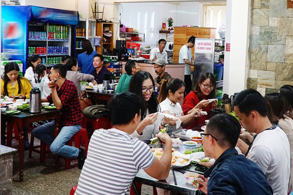 Mở quán nem nướng rất tiềm năng